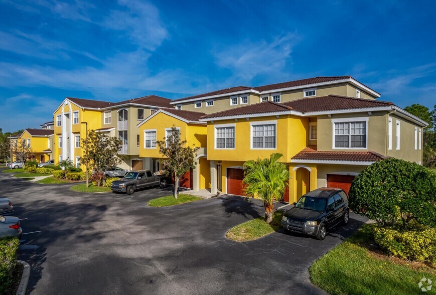 Building Photo - 5001 Baraldi Cir