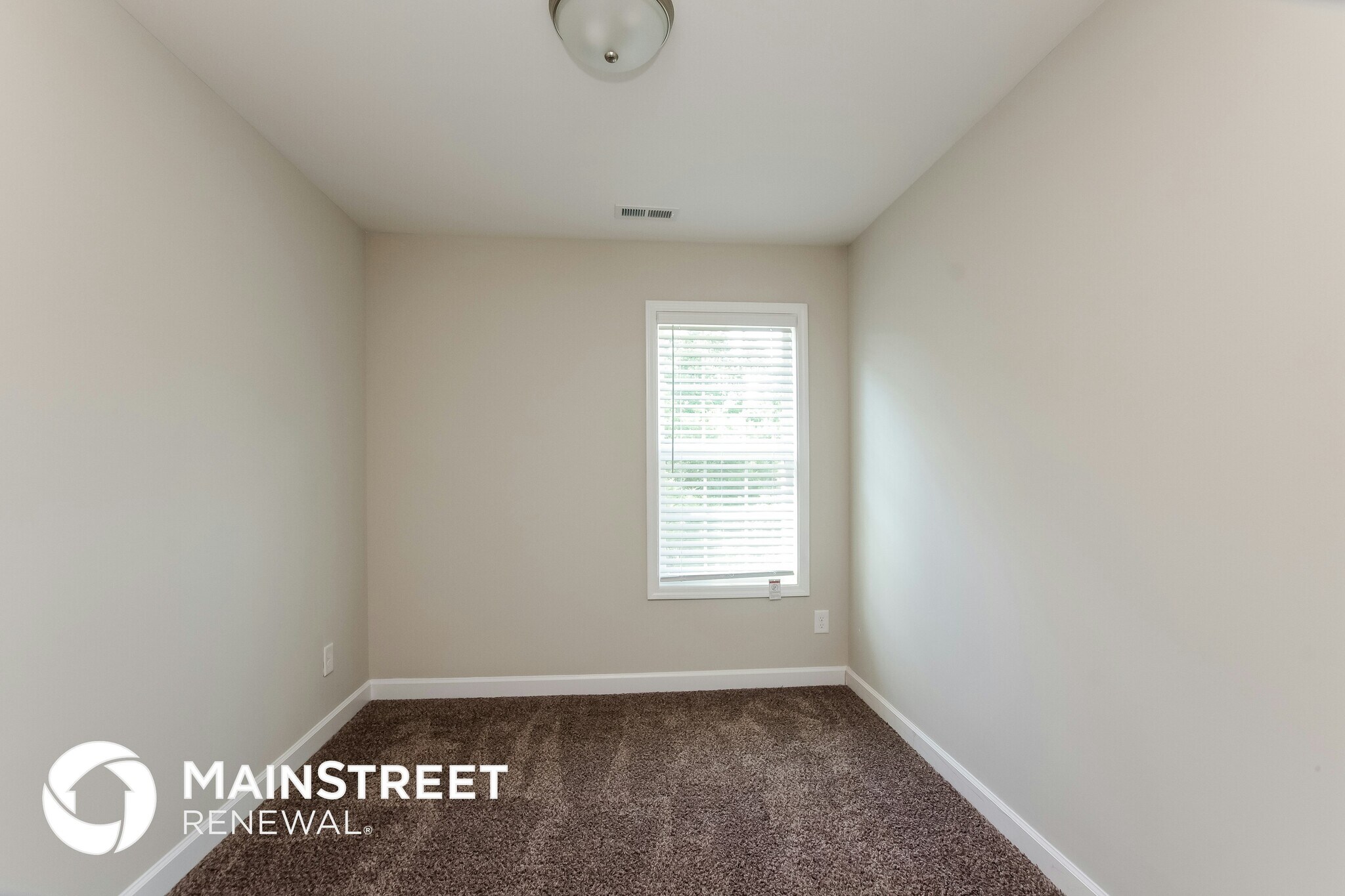 Building Photo - 510 Rogers Lake Rd E