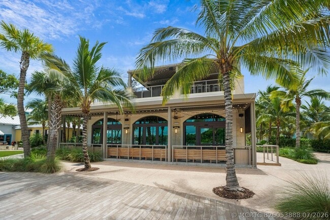 Building Photo - 300 N Hwy A1A