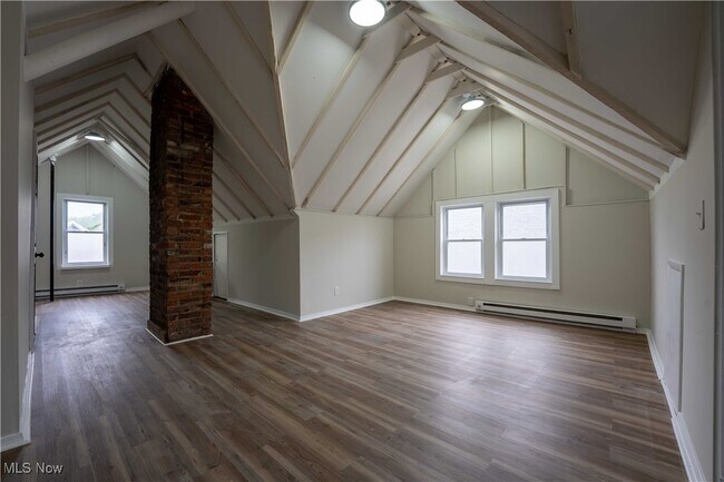 Building Photo - 428 E 148th St