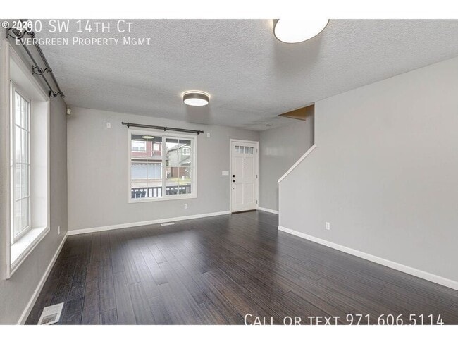 Building Photo - 400 SW 14th Ct