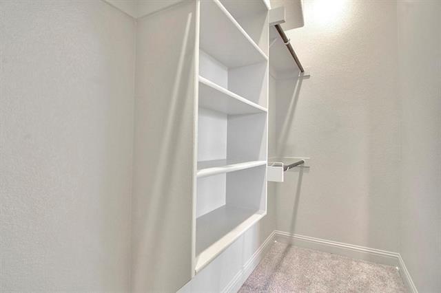 Building Photo - 2417 Griffith Park Dr