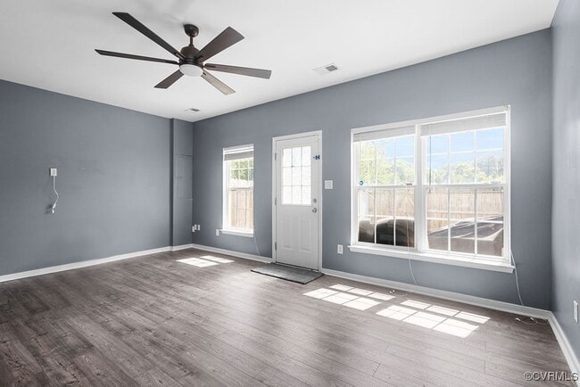 Building Photo - 5514 Belle Pond Dr