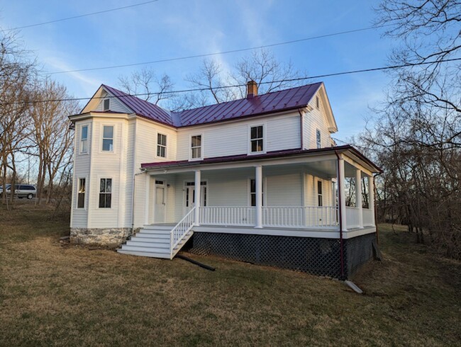 Primary Photo - Beautifully Restored Home in Clarke County