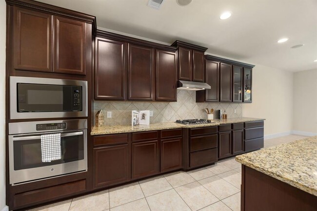 Building Photo - 5822 Crawford Hill Ln