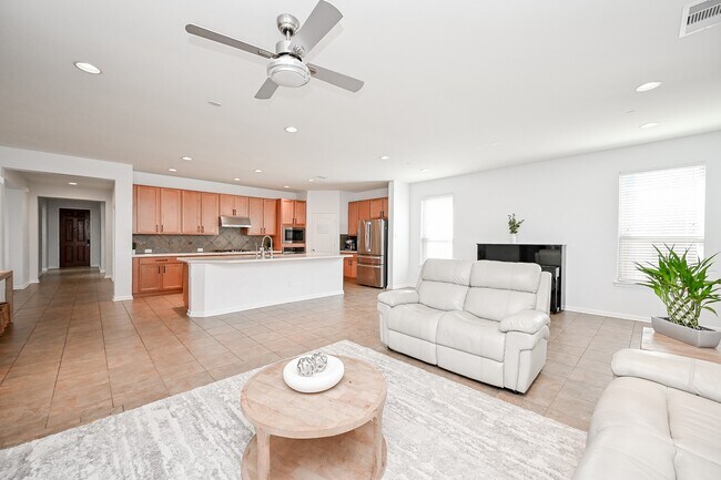 Building Photo - 28610 Cranford Sage Ln