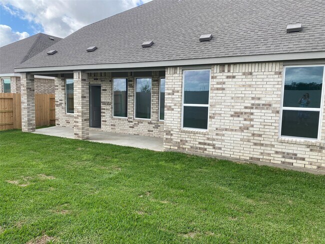 Building Photo - 26426 Wild Stonecrop Ln