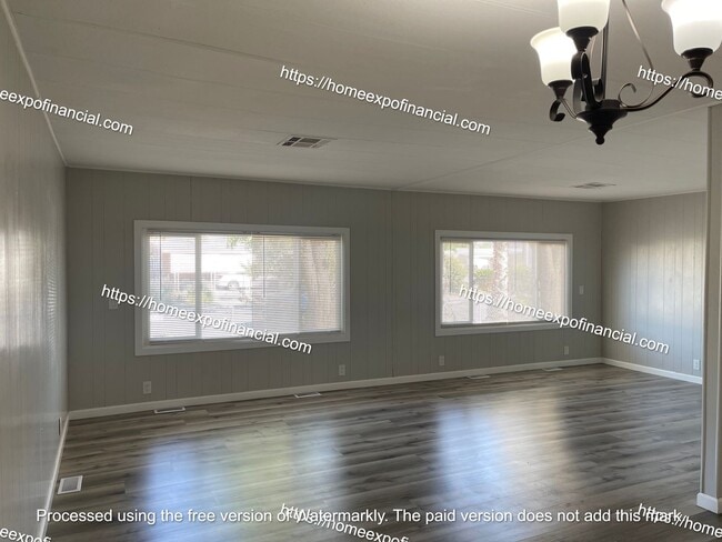 Building Photo - Nice Home For Rent