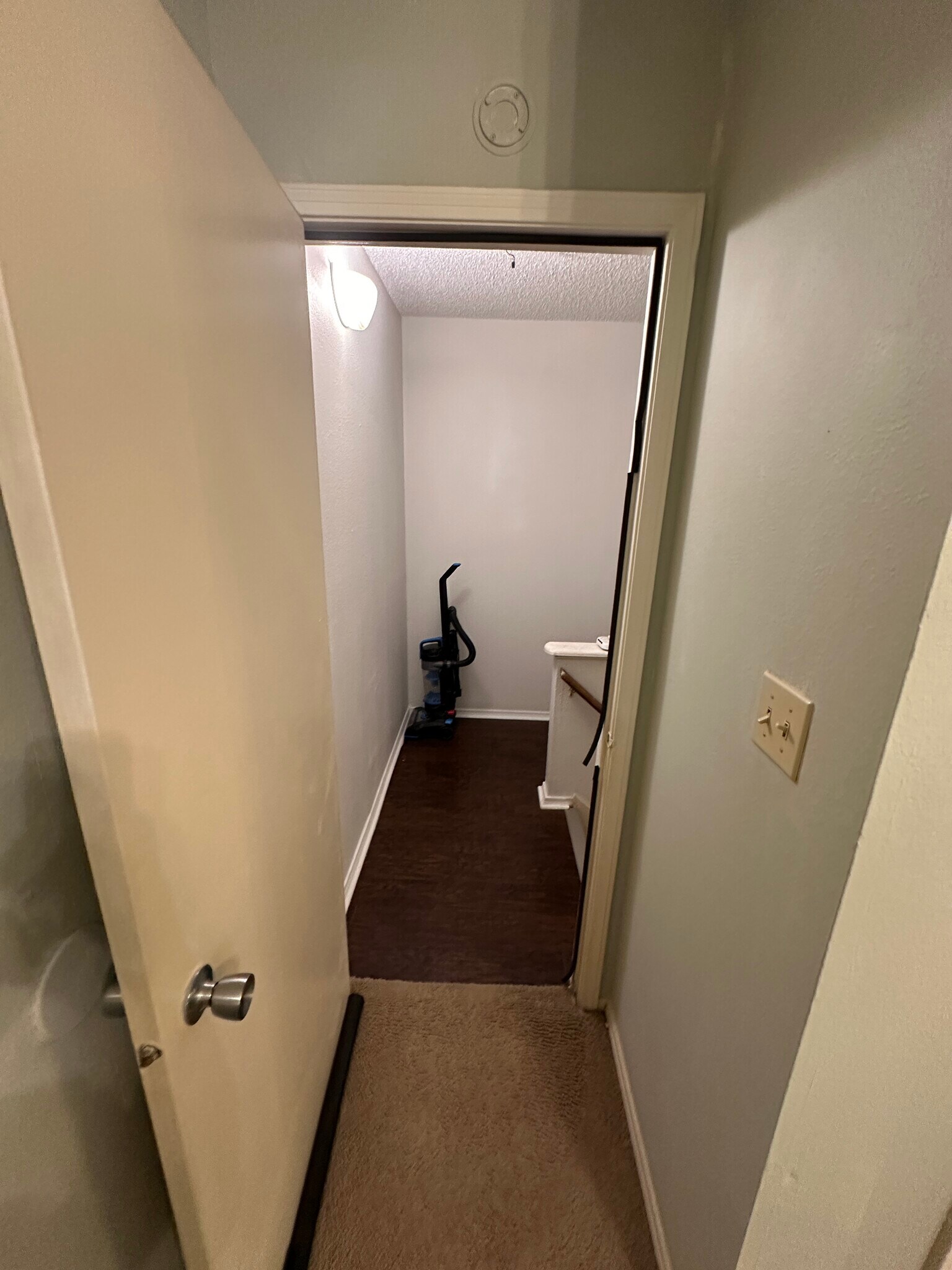 Building Photo - 600 Bagby Ave