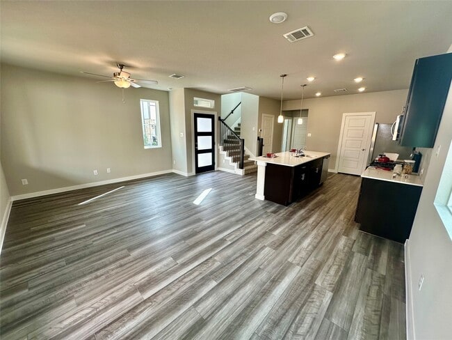 Building Photo - 3121 Moontide Ln