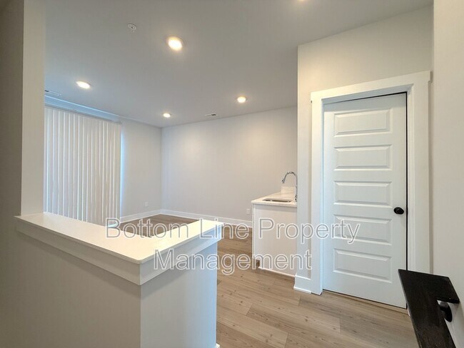 Building Photo - 4023 Tundra Rd