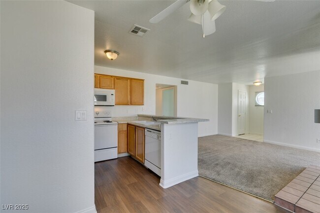 Building Photo - 2963 Juniper Hills Blvd