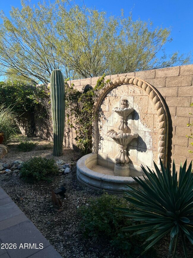 Building Photo - 8712 EASTWOOD Cir