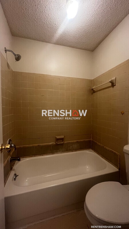 Building Photo - 4736 Mallard Ridge Dr