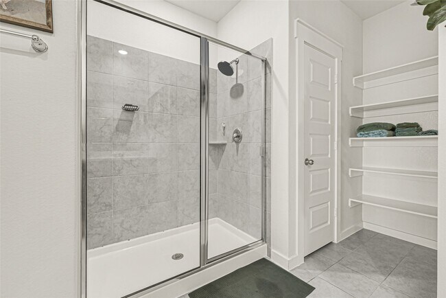 Building Photo - 30260 Kingston Heath Dr