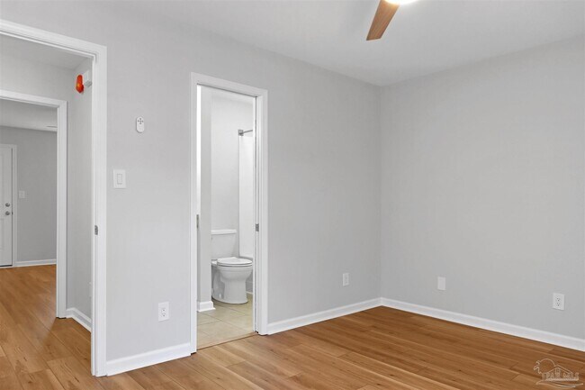 Building Photo - 2106 Schwab Ct