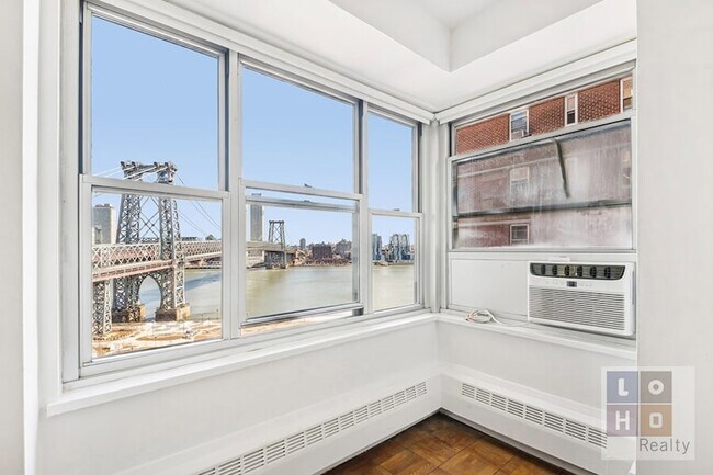 Building Photo - 477 FDR Dr