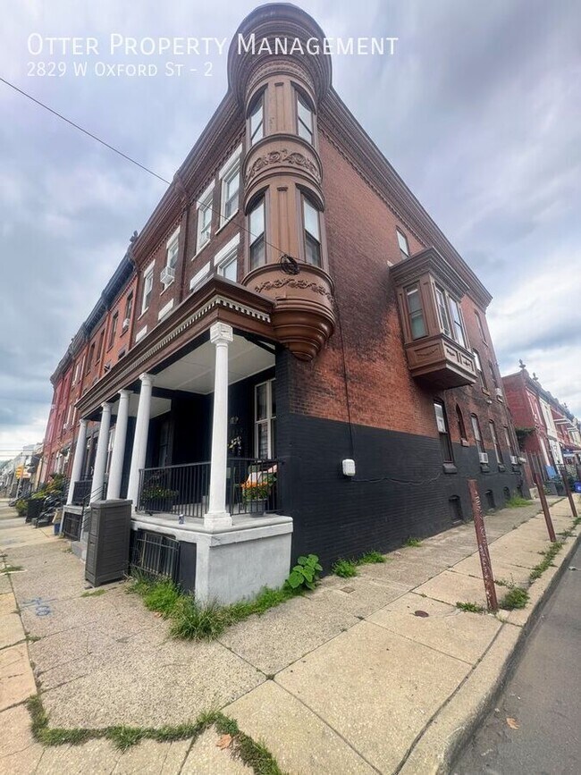 Building Photo - 2829 W Oxford St