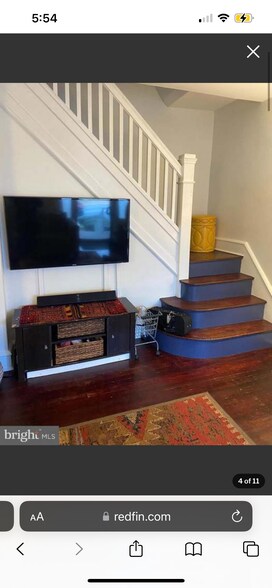 Living room - 2542 Cleveland Ave