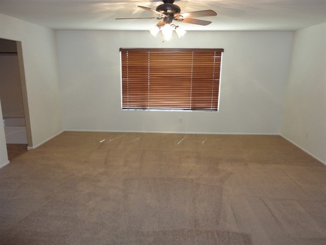 Building Photo - 433 E Penny Ln