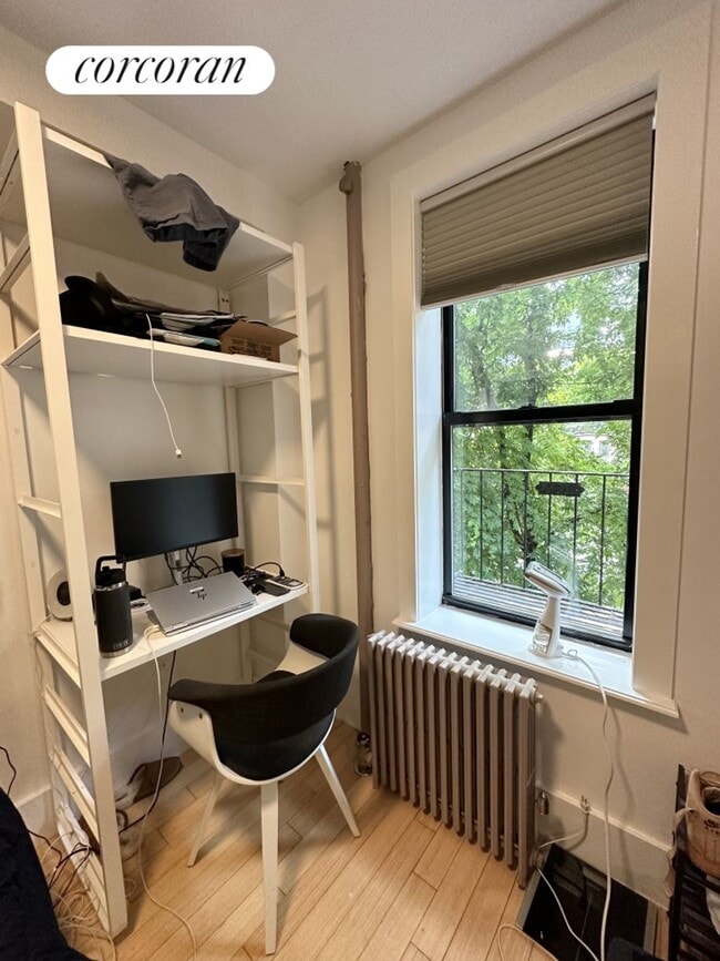Building Photo - 326 W 47th St