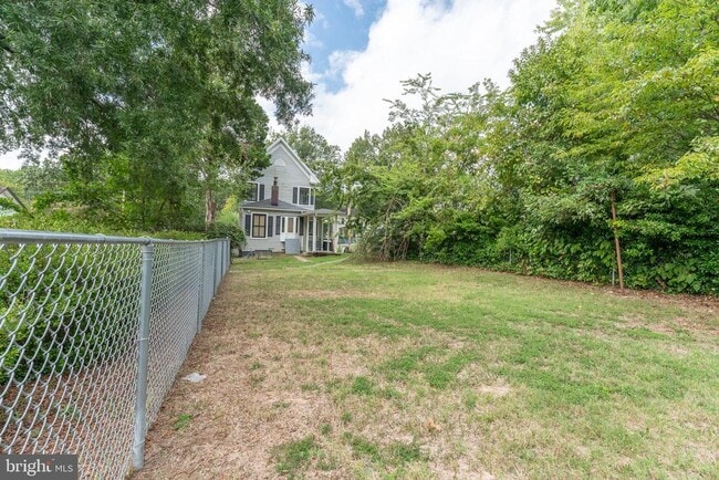 Building Photo - 45 Mattingly Ave