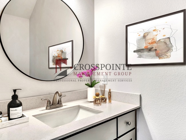 Building Photo - 1/2 Off Your First Full Months Rent - Luxury 3 Bedroom 2.5 Bath Townhome in Bullard, TX!