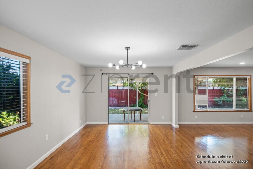 Building Photo - 4046 Alvarado St