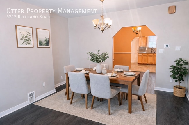 Building Photo - 6212 Reedland St