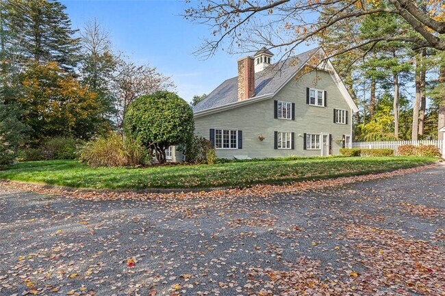 Building Photo - 6 Chase Ln