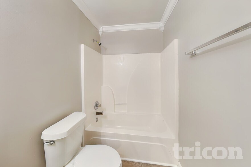 Building Photo - 1219 Falls Creek Ct