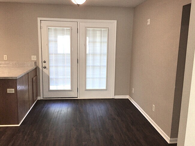 Building Photo - 118 Blue Gill Ln