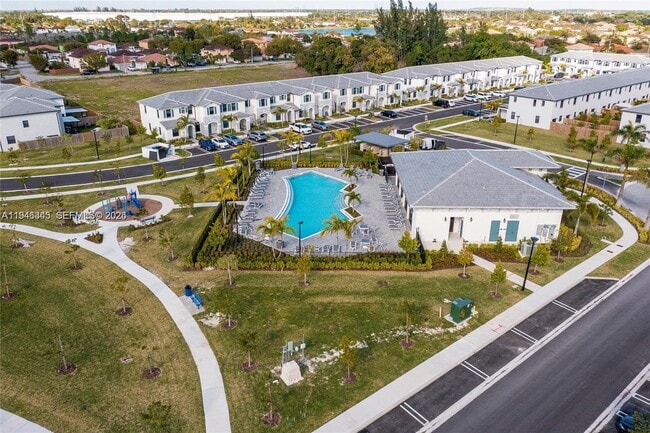 Building Photo - 13312 SW 286th Terrace