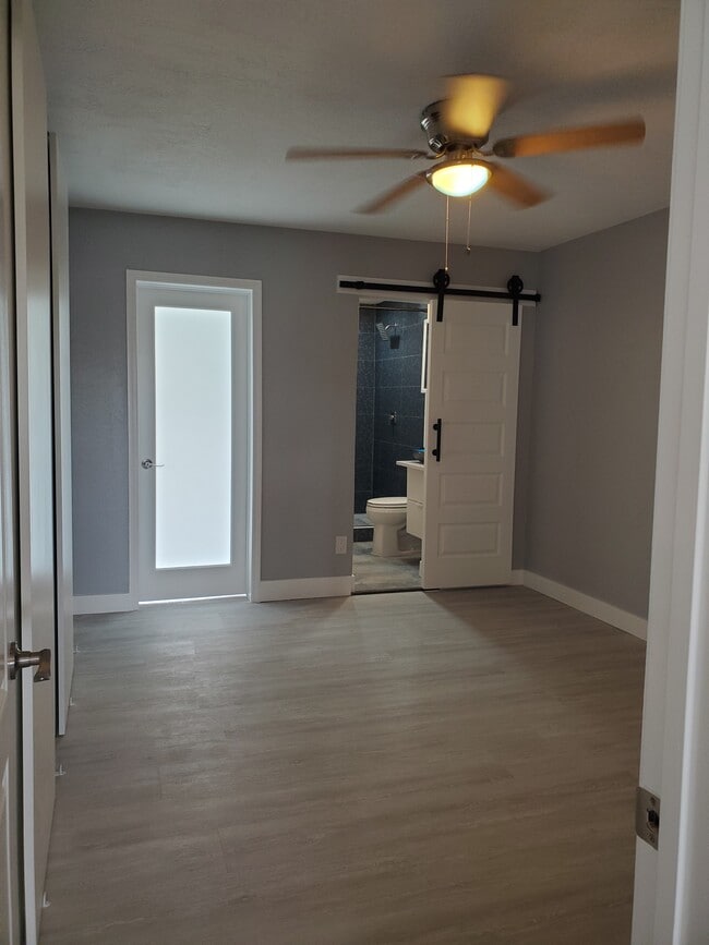 Building Photo - 2454 Australia Way E