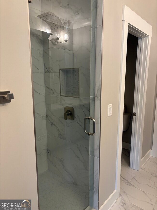 Building Photo - 1104 Thomas St