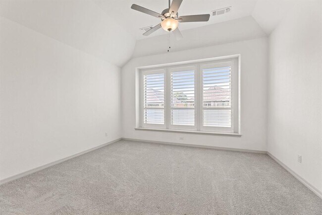 Building Photo - 1104 Spring Gulch Ln
