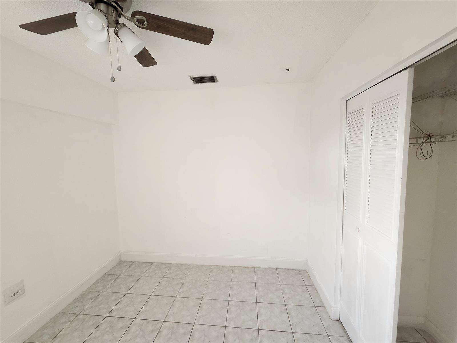 Building Photo - 2944 W Missionwood Ln