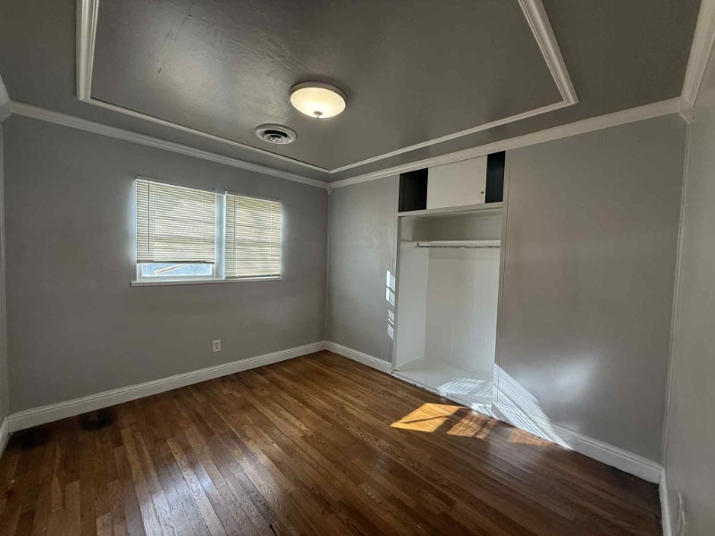 Building Photo - 5107 S Bonham St