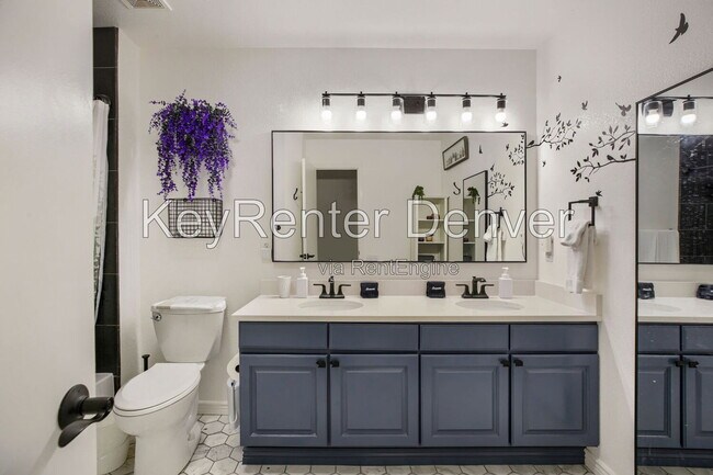Building Photo - 3420 W 98th Pl