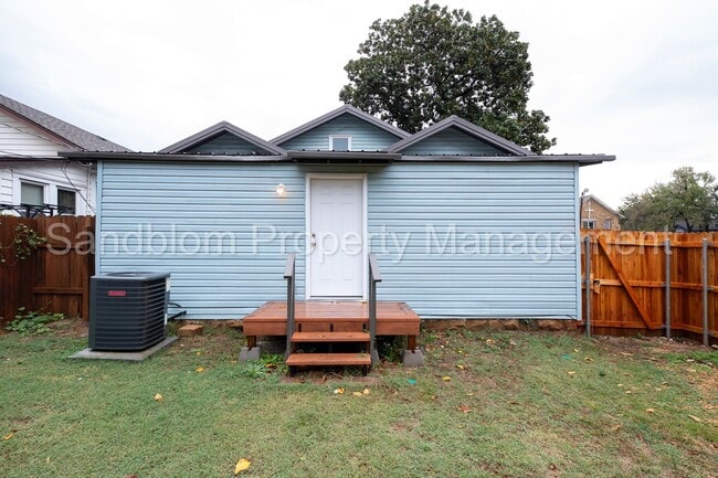 Building Photo - FOR LEASE | Sand Springs | $1445 Rent | Av...