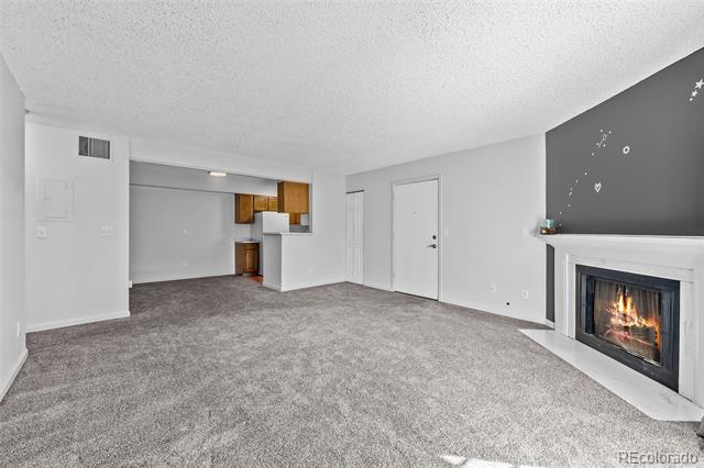 Building Photo - 3324 S Ammons St