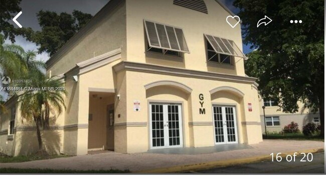 Building Photo - 8290 Lake Dr