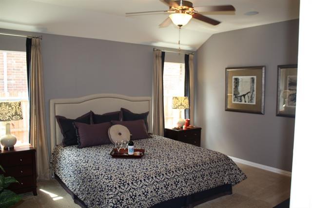 Building Photo - 2777 Cresent Lake Dr