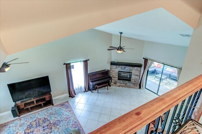 Building Photo - 848 Bucksaw Pl