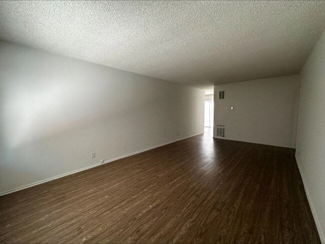 Interior Photo - 1953 Overland Avenue,