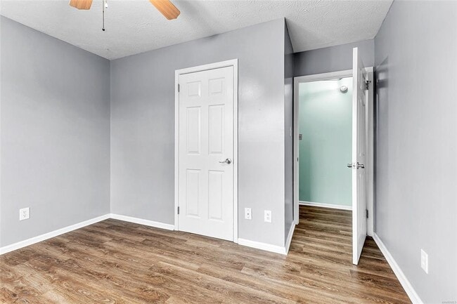 Building Photo - 140 Livingston Cir