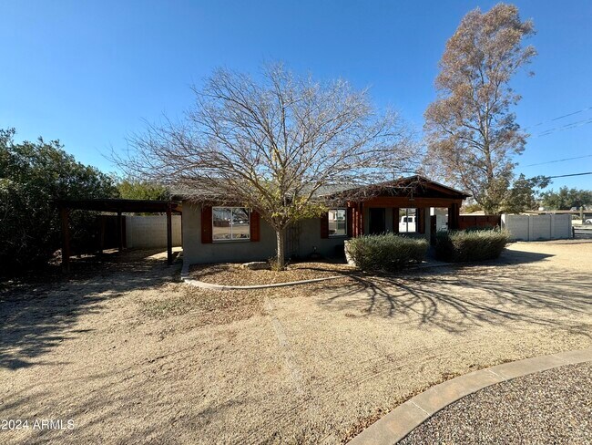 Building Photo - 12042 N 30th Pl