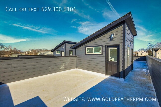 Building Photo - 2144 18th Avenue N