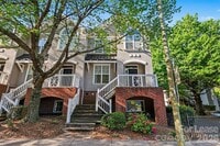 Building Photo - 841 W 4th St