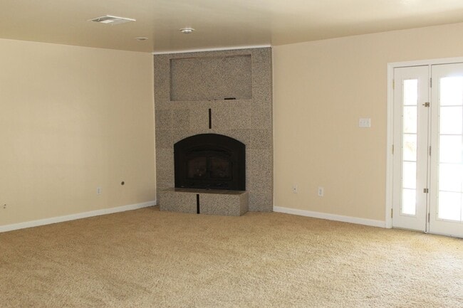 Building Photo - 804 Ferdinand Ct